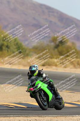 media/Mar-21-2025-CVMA Friday Practice (Fri) [[30cd4fe323]]/5-Racer 4/Session 3 (Turn 10)/